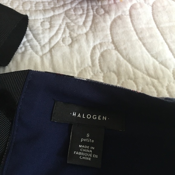 Halogen Plaid ruffled Peplum BlouseTop. Peplum Tank-Top-Tee Size: S Petite - Picture 5 of 8